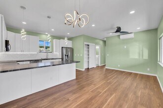 1276 S Nahale Pl in Lahaina, HI - Building Photo - Building Photo