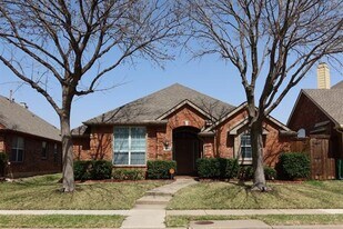 5504 Foxfire Ln in The Colony, TX - Building Photo