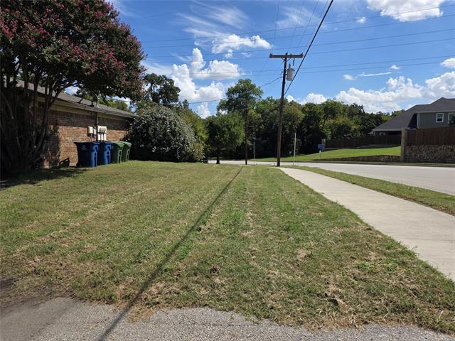 990 Shady Brook Dr in Grapevine, TX - Building Photo - Building Photo