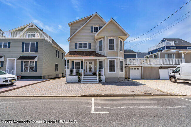 63 Fort Ave in Seaside Heights, NJ - Building Photo - Building Photo