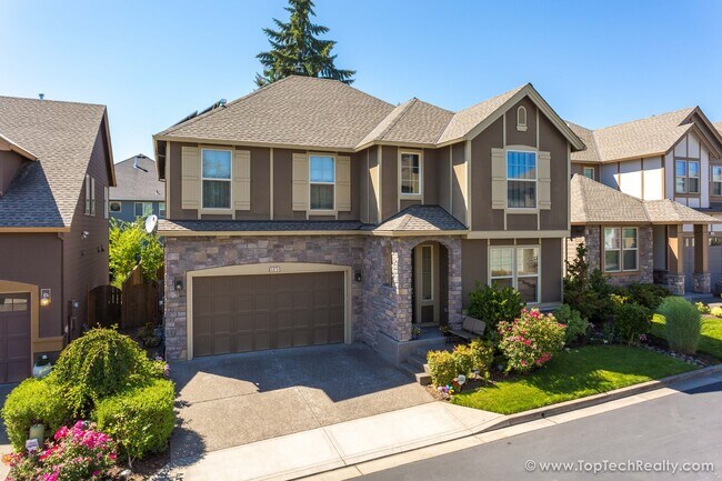 125 NE 64th Terrace in Hillsboro, OR - Building Photo - Building Photo
