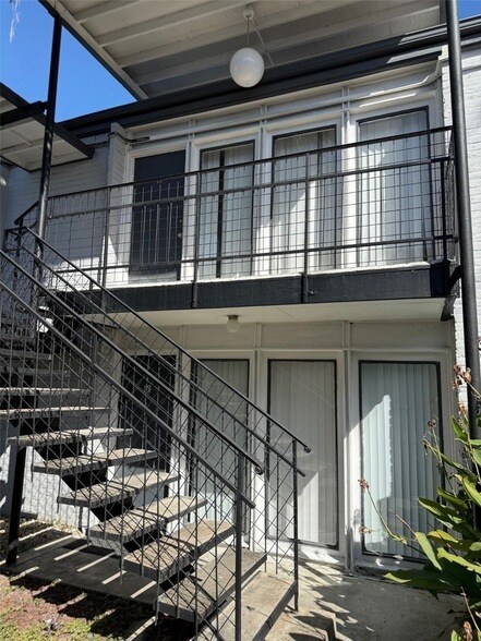 1000 Heights Blvd, Unit 19 in Houston, TX - Foto de edificio - Building Photo