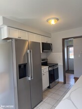 27554 Jean Rd in Warren, MI - Building Photo - Building Photo
