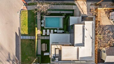 1304 Comal St in Austin, TX - Building Photo - Building Photo