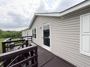 1075 Pluto Rd in Milford, TX - Building Photo - Building Photo