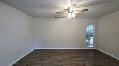 12426 Magnifico St in San Antonio, TX - Building Photo - Building Photo