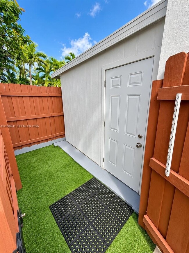 property at 6765 SW 34th St