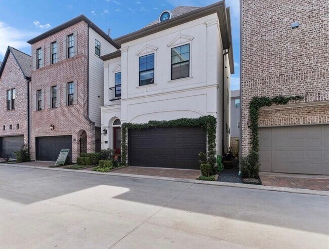 2006 Covent Garden Station in Houston, TX - Building Photo - Building Photo