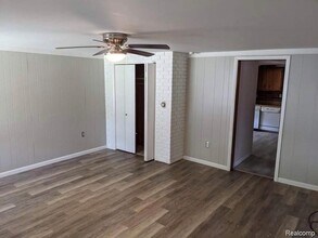 7275 Cherokee St in Taylor, MI - Building Photo - Building Photo