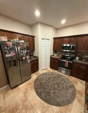 7215 35th Ln E in Sarasota, FL - Building Photo - Building Photo