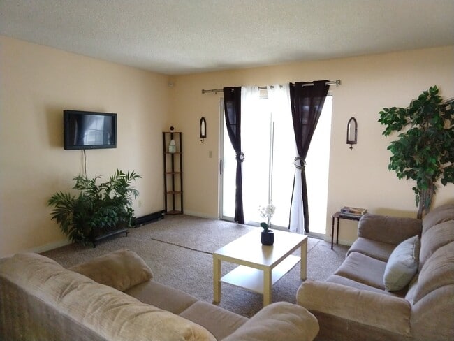 3823 S Maryland Pky, Unit C9 in Las Vegas, NV - Building Photo - Building Photo