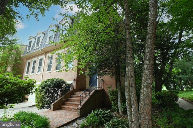 property at 1441 McLean Mews Ct