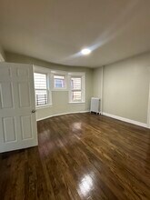 849-851 S 15th St, Unit 1 in Newark, NJ - Foto de edificio - Building Photo