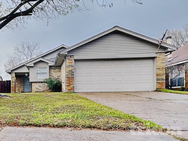 15243 Bedford Glen Dr in Channelview, TX - Building Photo - Building Photo