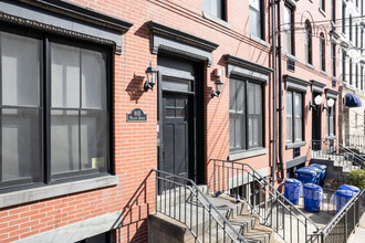 805 Willow Ave in Hoboken, NJ - Building Photo - Building Photo