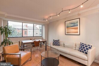1245 13th St NW, Unit 301 in Washington, DC - Building Photo - Building Photo