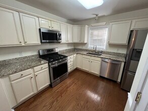4449 Weatheron Dr in Kernersville, NC - Building Photo - Building Photo