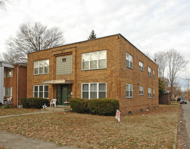 1332 Huntington Ave in Huntington, WV - Building Photo - Building Photo