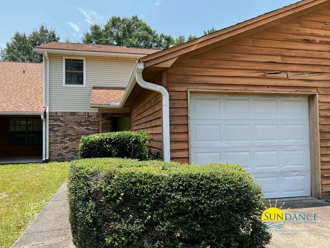 property at 106 Brookmeade Dr