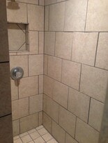 818 E 9th St in Anniston, AL - Building Photo