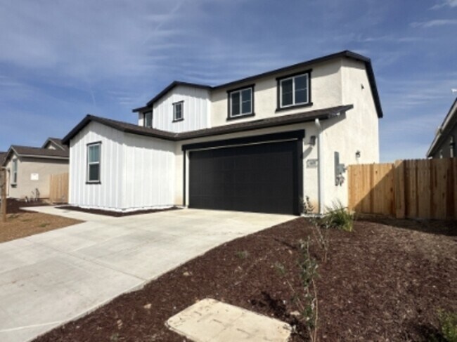 4695 Jema Wy in Merced, CA - Building Photo - Building Photo