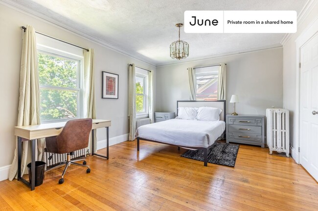 property at 47 Wallingford Rd