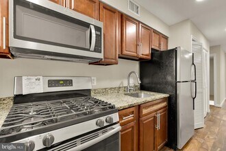 4131 Hunt Pl NE in Washington, DC - Foto de edificio - Building Photo