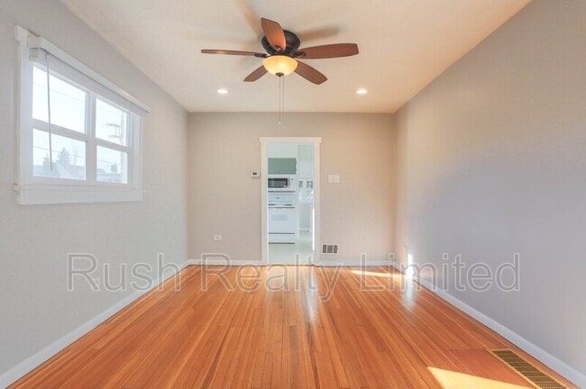 397 S Logan St in Denver, CO - Building Photo - Building Photo