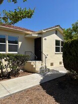 1607 S Atlantic Blvd, Unit 1607 in Alhambra, CA - Building Photo