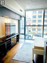 25-325 Oxley St in Toronto, ON - Building Photo - Building Photo
