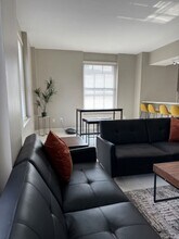 400 Walnut St in Des Moines, IA - Building Photo - Building Photo