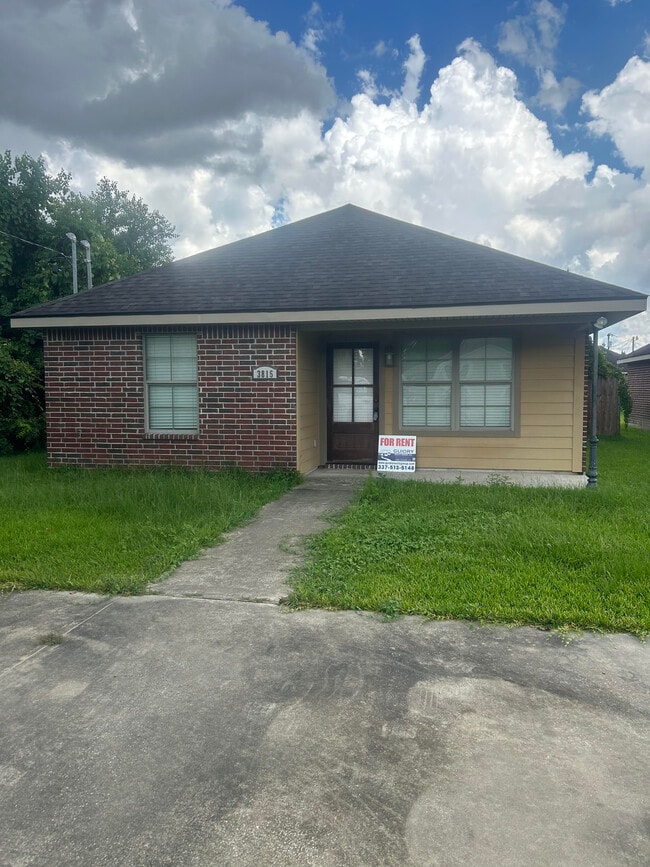 property at 3815 Janet Ln