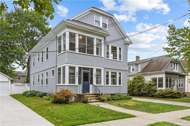 649 Pleasant Valley Pkwy