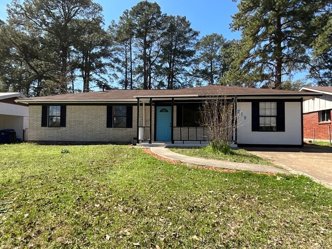 property at 219 Ivy St
