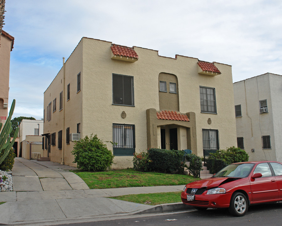 340 N Stanley Ave in Los Angeles, CA - Building Photo