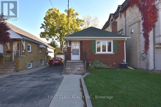 property at 129 Felbrigg Ave