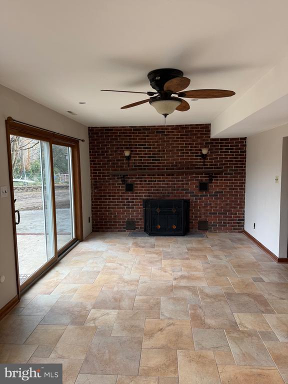 448 Lake Ave in Pitman, NJ - Foto de edificio - Building Photo