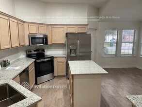 19331 Cloud Peak Dr in Tomball, TX - Foto de edificio - Building Photo