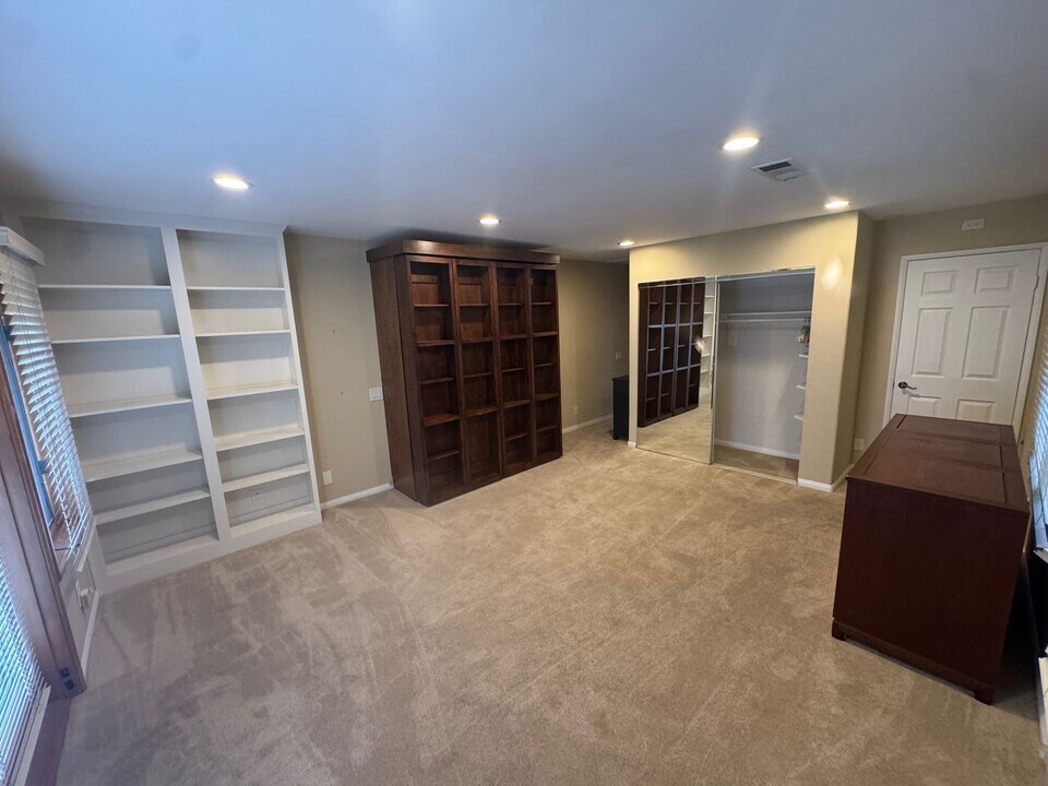 10610 Quail Canyon Rd in El Cajon, CA - Foto de edificio