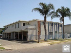 12621 Morningside Ave in Garden Grove, CA - Building Photo - Building Photo