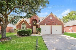 2722 Safe Harbor Cir in Friendswood, TX - Building Photo