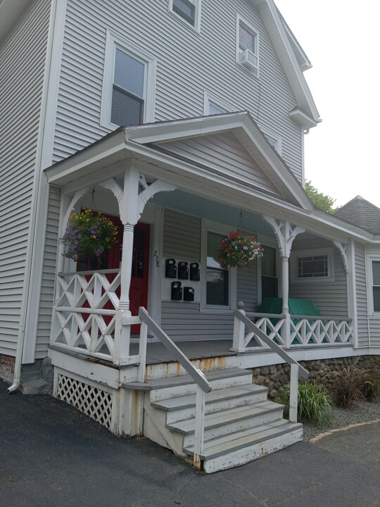 238 Main St in Spencer, MA - Building Photo