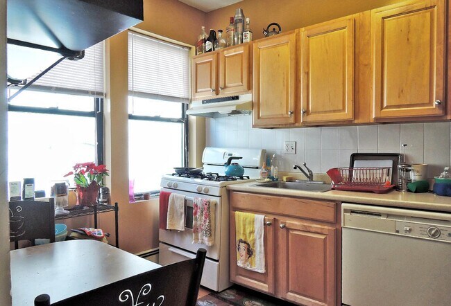 181 Allston St, Unit 2
