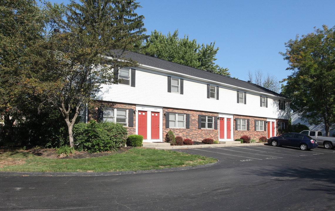 Henderlane Apartments in Columbus, OH - Building Photo