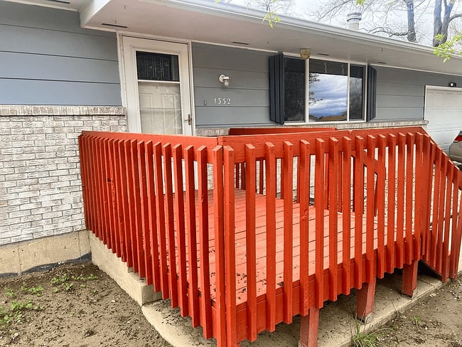 1332 Torrey's Peak Dr in Longmont, CO - Building Photo - Building Photo