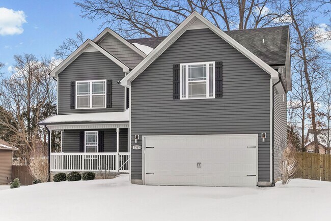 1345 Sussex Dr in Clarksville, TN - Building Photo - Building Photo