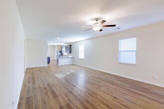 331 Liberty Meadows Dr in Liberty Hill, TX - Building Photo - Building Photo