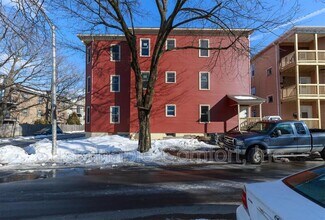 26 Vinson St in Worcester, MA - Building Photo - Building Photo
