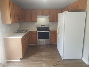 737 Andra Dr in Radcliff, KY - Building Photo - Building Photo