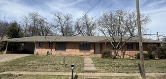 905 W Tarleton St in Stephenville, TX - Building Photo